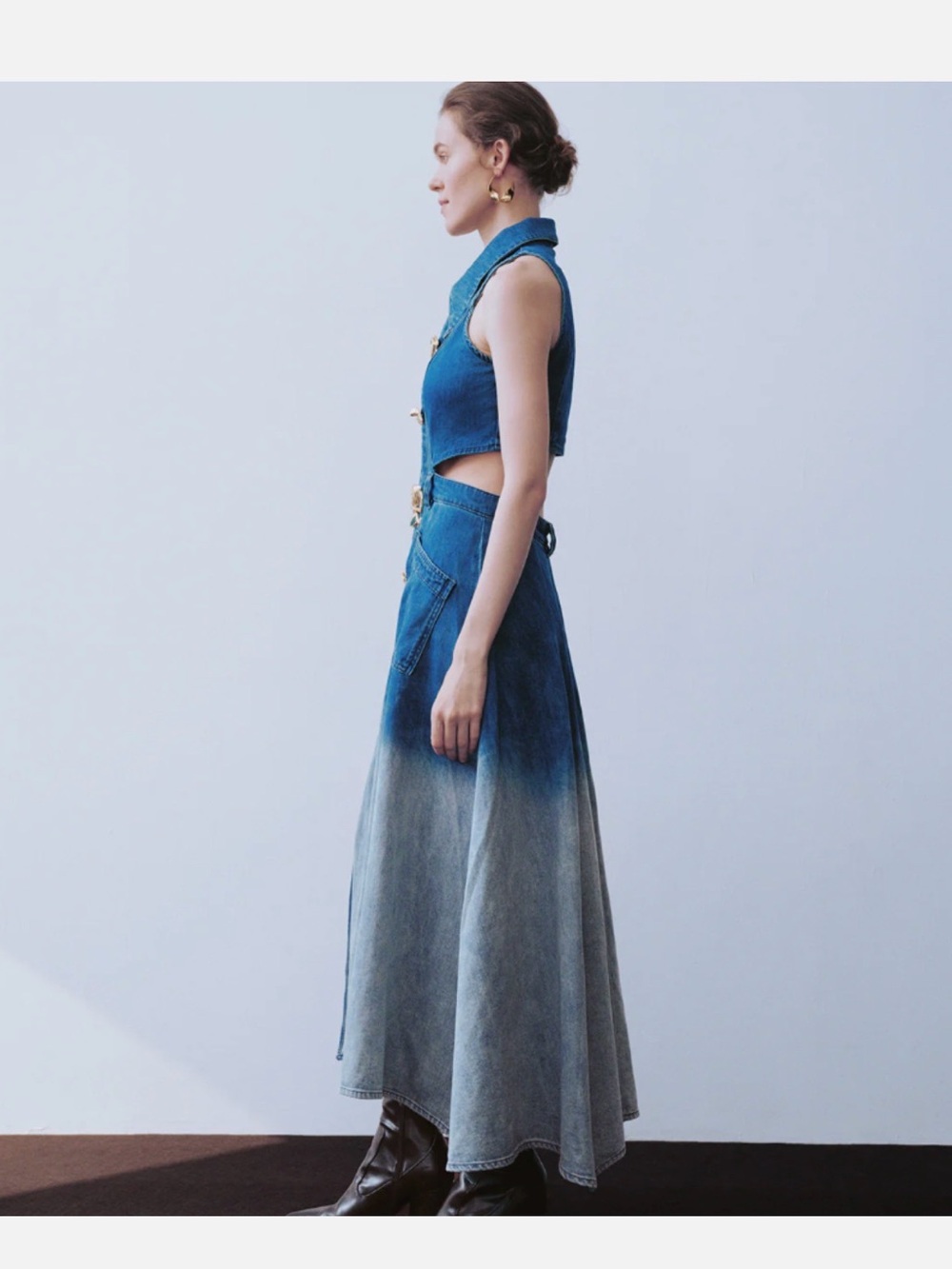 Sleeveless Ombre Denim Dress - Picture 3 of 6